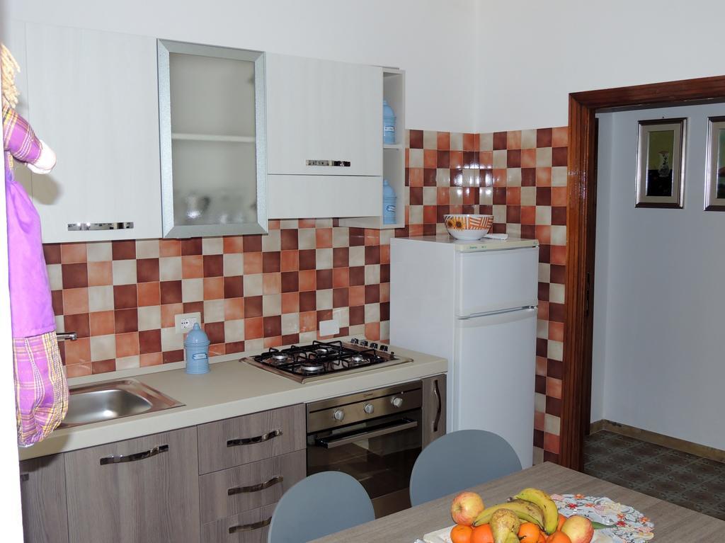 Mary Centro Storico Apartment Alghero Luaran gambar